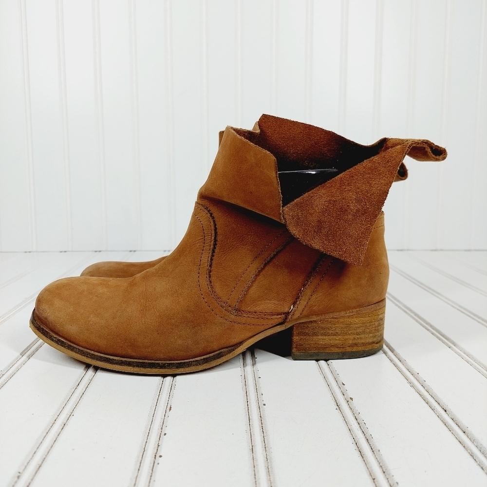 Ecote Brown Suede Leather Slip On Fold Over Block Heel Ankle Boots D807